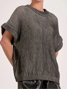 Elan Black and cream Ribbed Short-Sleeve Sweater